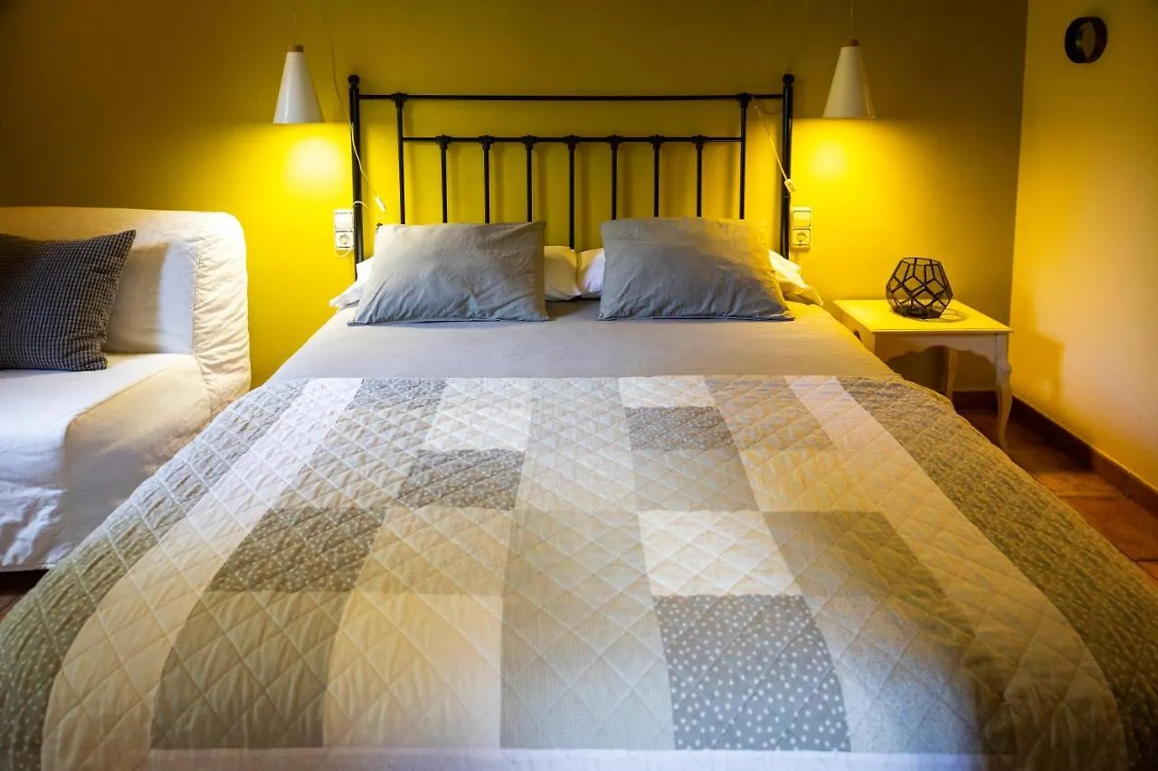 Mas Ombravella Apartman Mieres