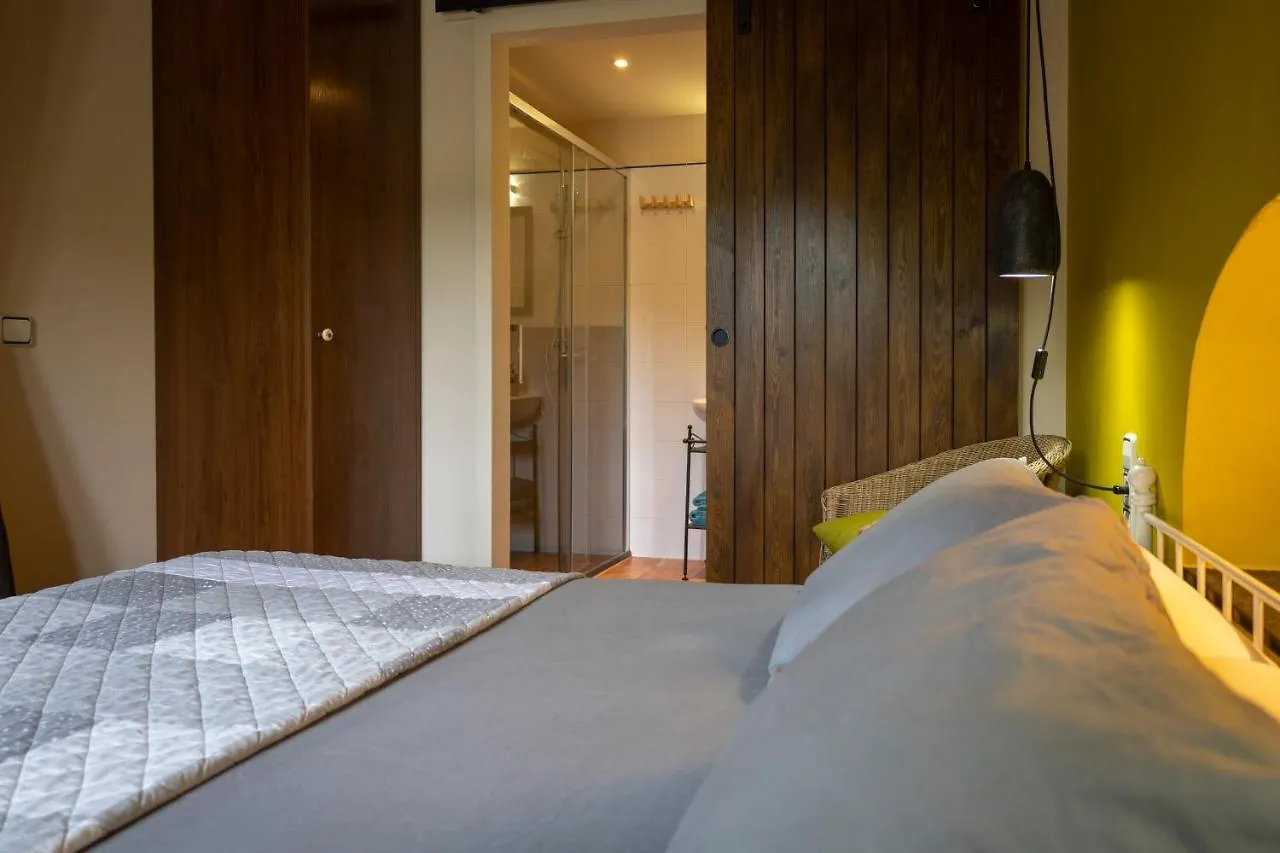 Mas Ombravella Apartman Mieres